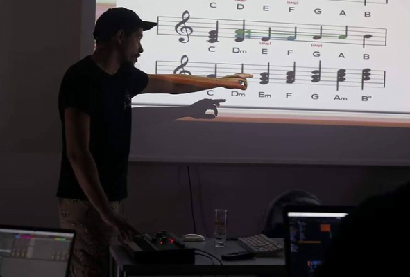 Optimalen preplet teorije in prakse