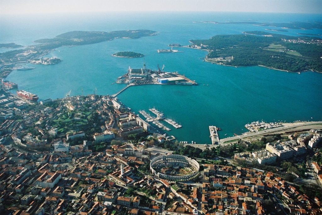 Pula