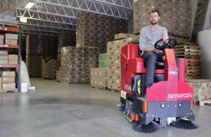 stroji za mokro čiščenje tal